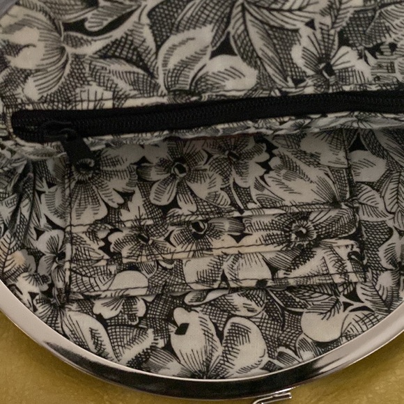 HOBO International Skyler Clutch Bag - Picture 9 of 9